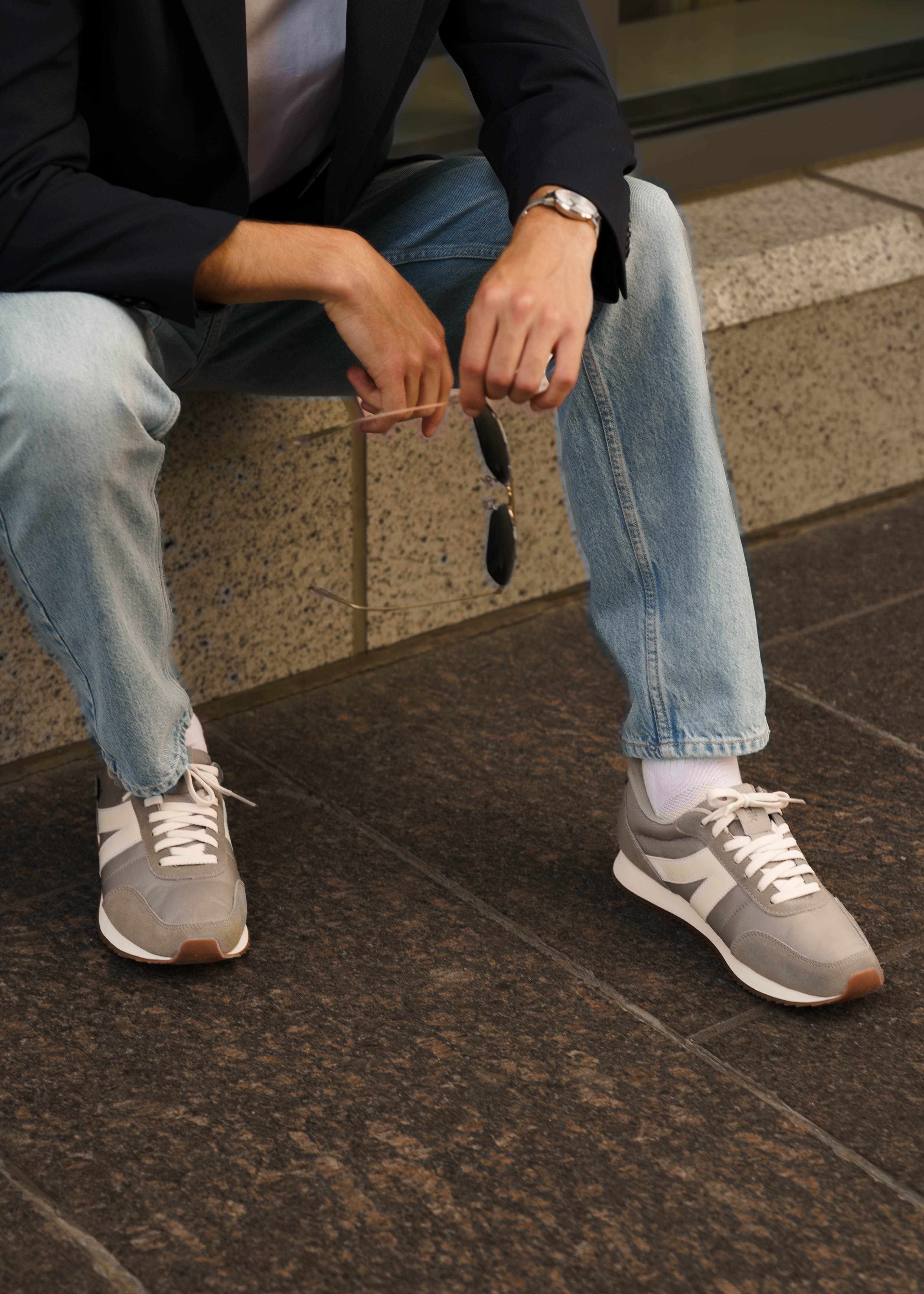 Introducing Kizik, A Hands-Free Shoe Company