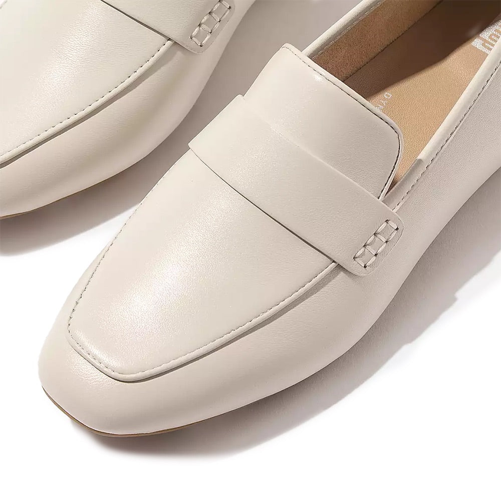 Delicato Loafer (Paris Beige) detail