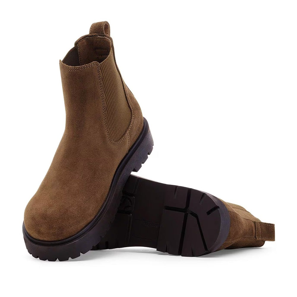 Women's Highwood Slip On (Dark Tea Suede) sole