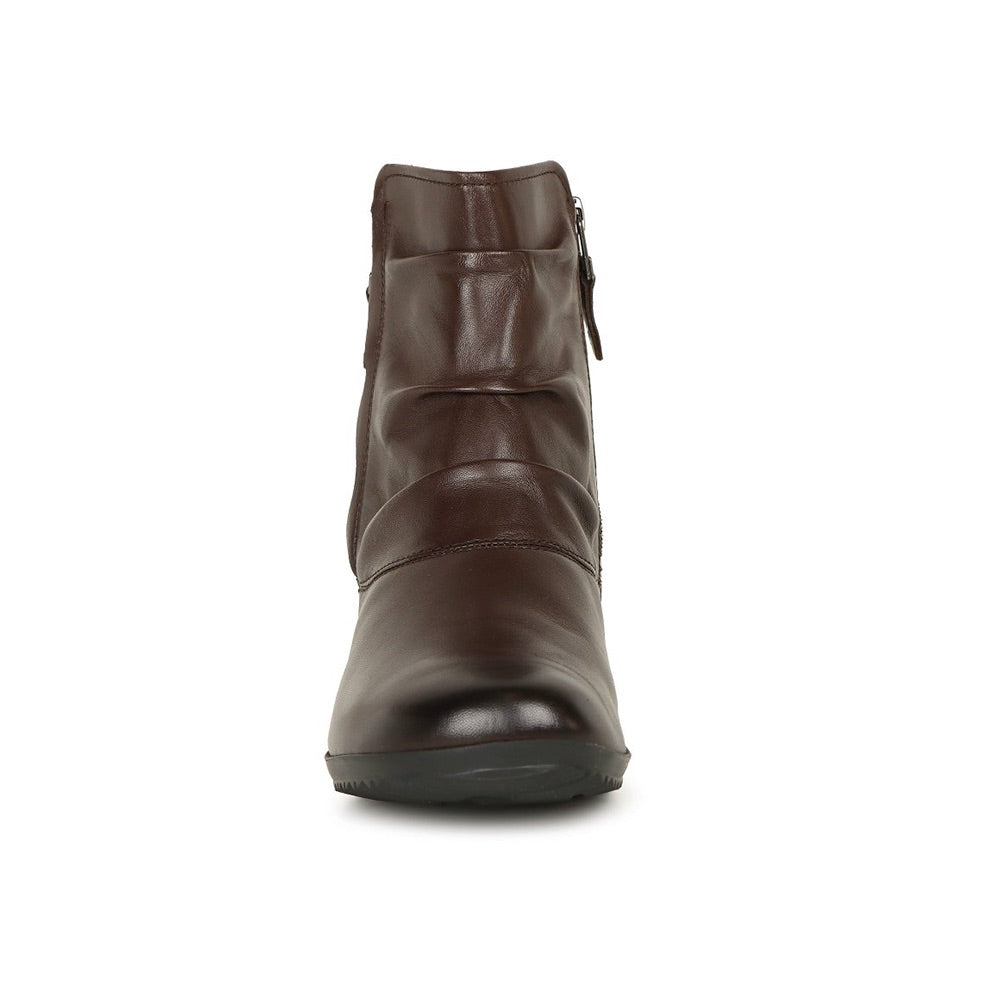 Naly 24 (Moro) front