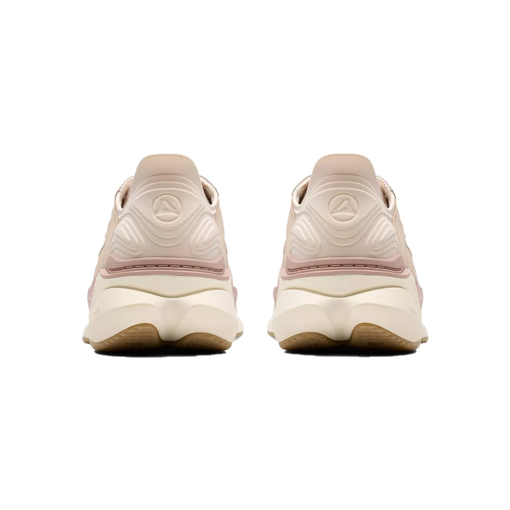 Clarks Pace (Sand Combi) back