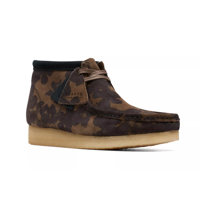 Clarks Men's Wallabee Boot (Black/Khaki Floral) – Hansen's