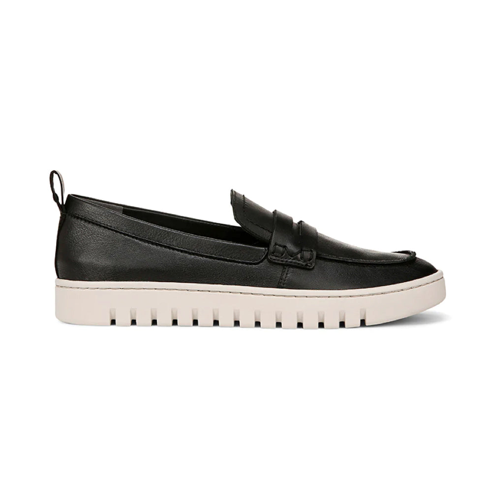 VIONIC Lightweight travel loafer in Black