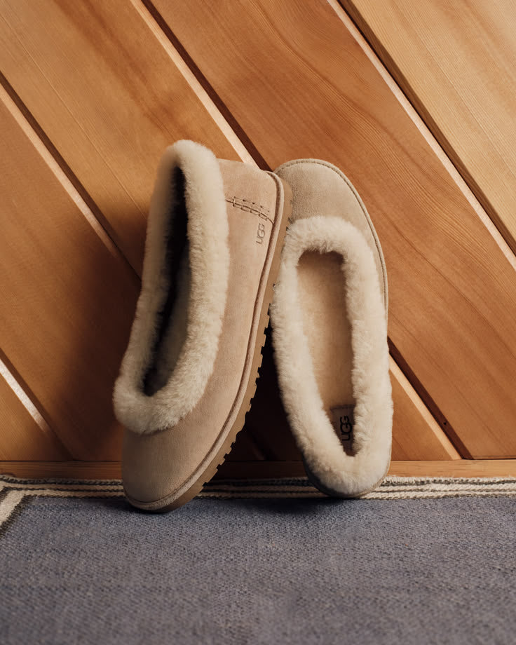 UGG ZORA