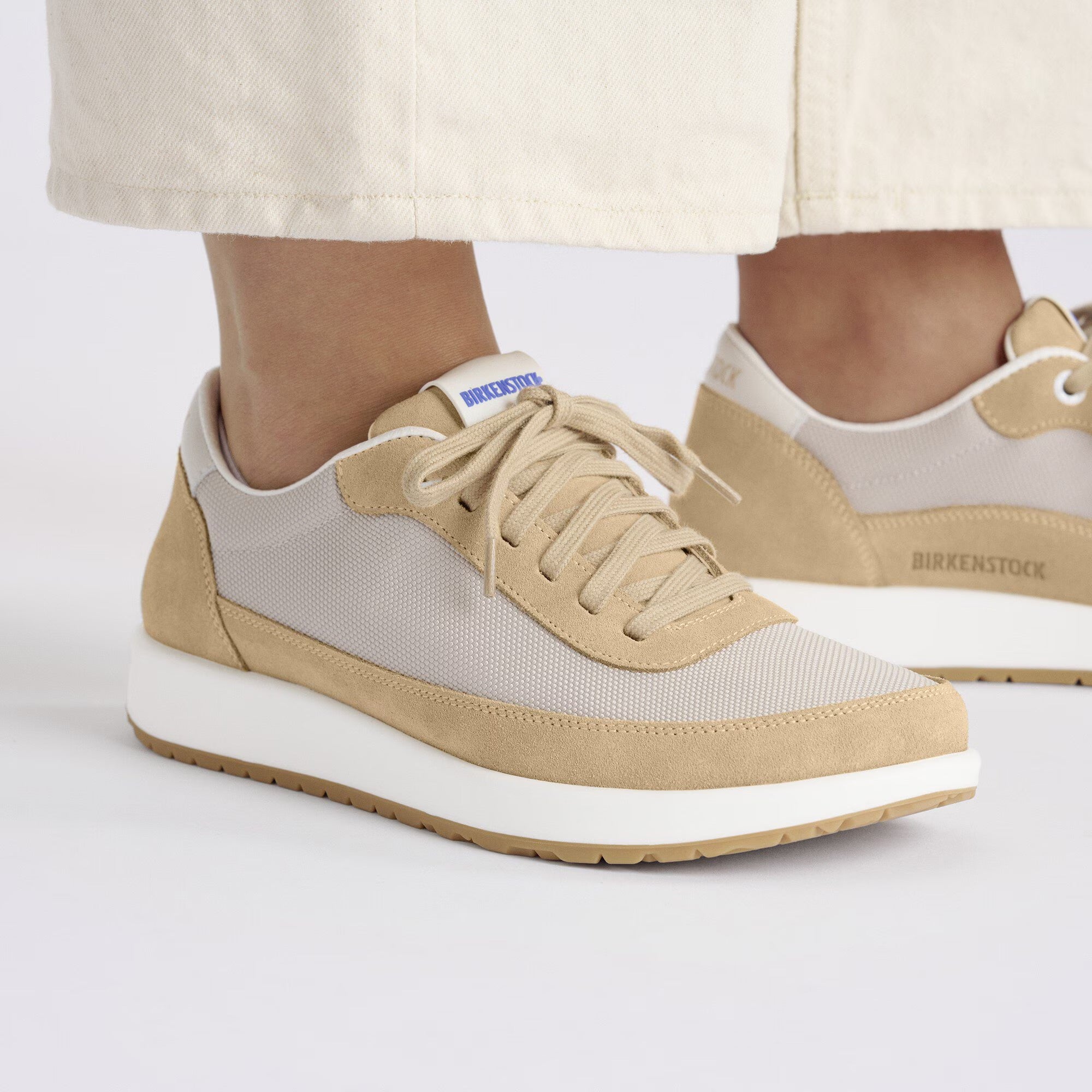 Men's Honnef City (New Beige) when worn