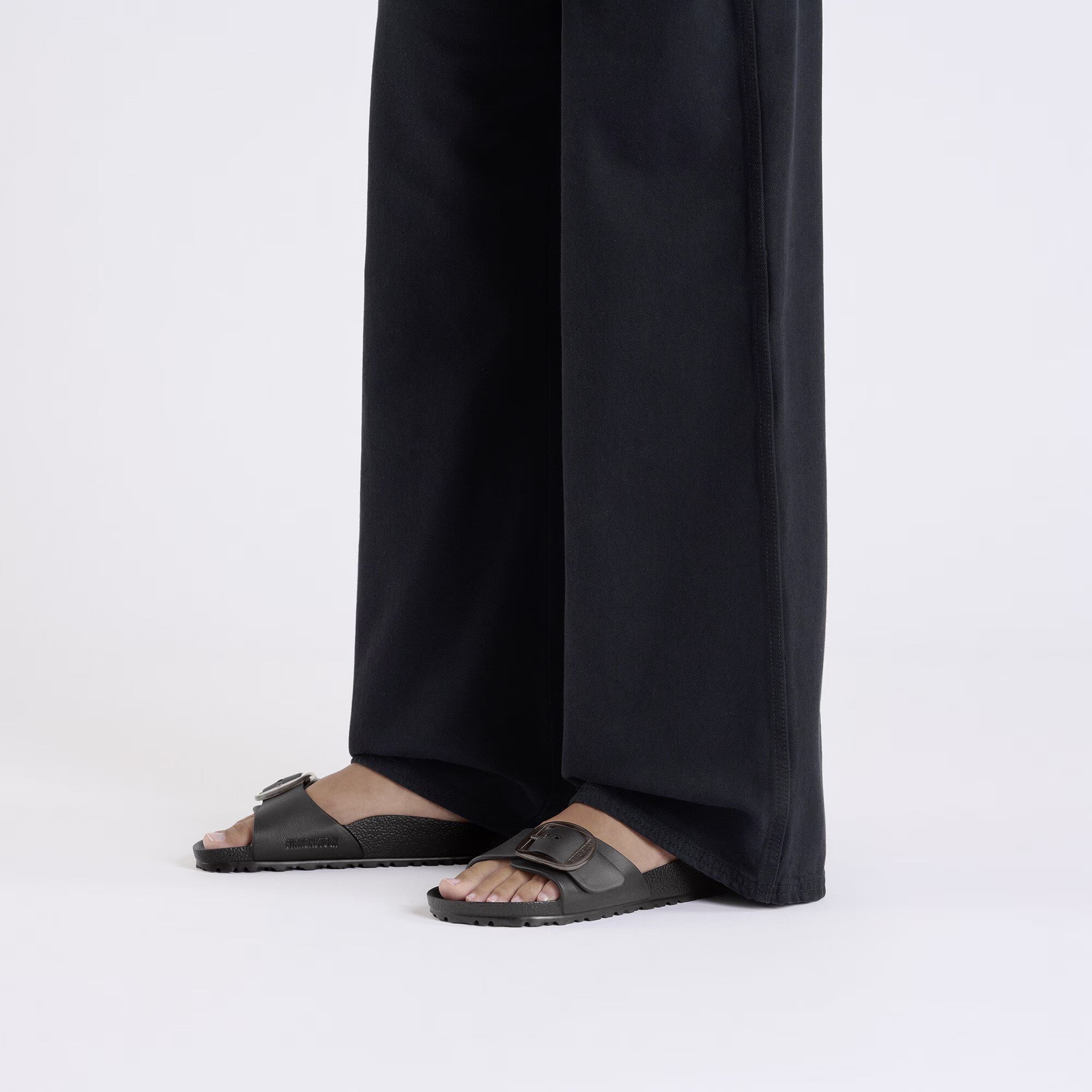 Madrid Big Buckle EVA (Black) when worn (2)