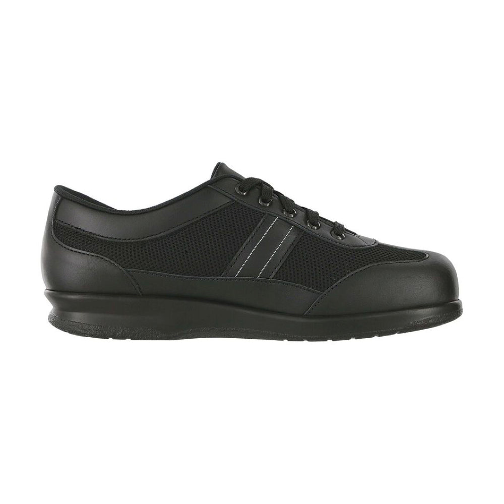 FT Mesh Walking Shoe in Black
