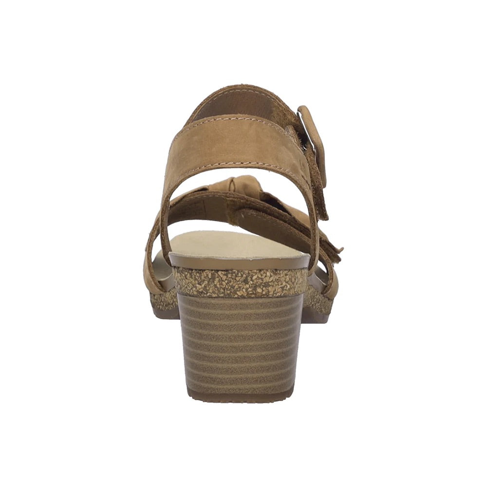 Grace 11 (Nuss) back