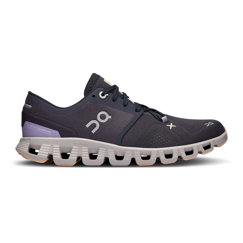 ON Cloud X 3 ultra-light training shoes in (Iron/Fade)