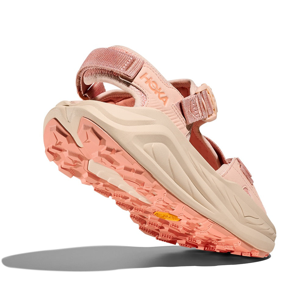 Infini Hike TC (DTV) slant