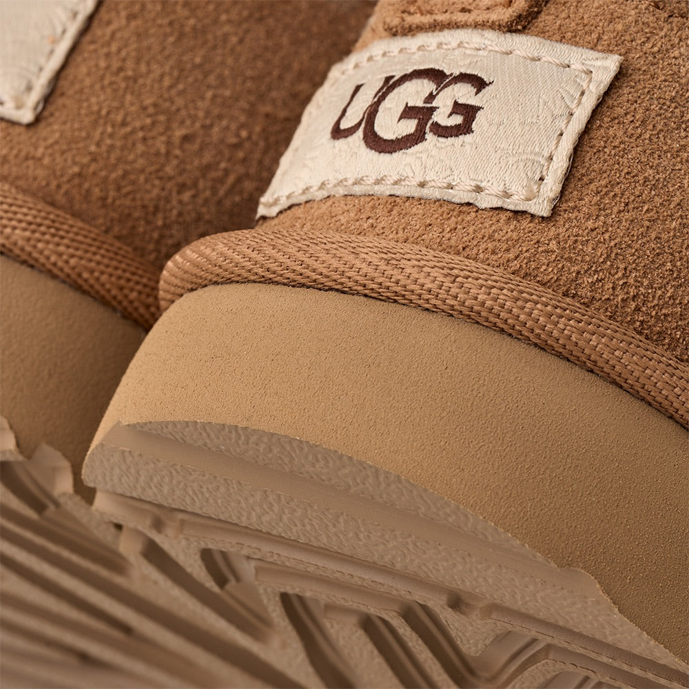 Kid's Classic Micro (Chestnut) detail