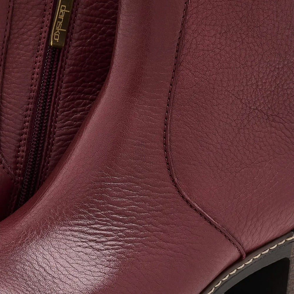 Women's Meryll (Sangria) details