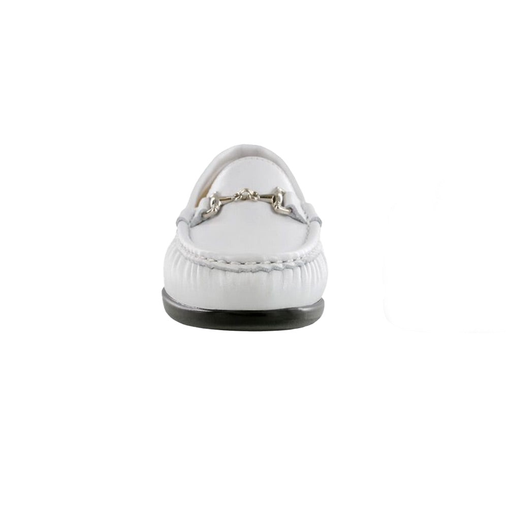 Metro (Pearl White)  front