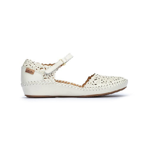 Leather ballet flat with cut out details in white.