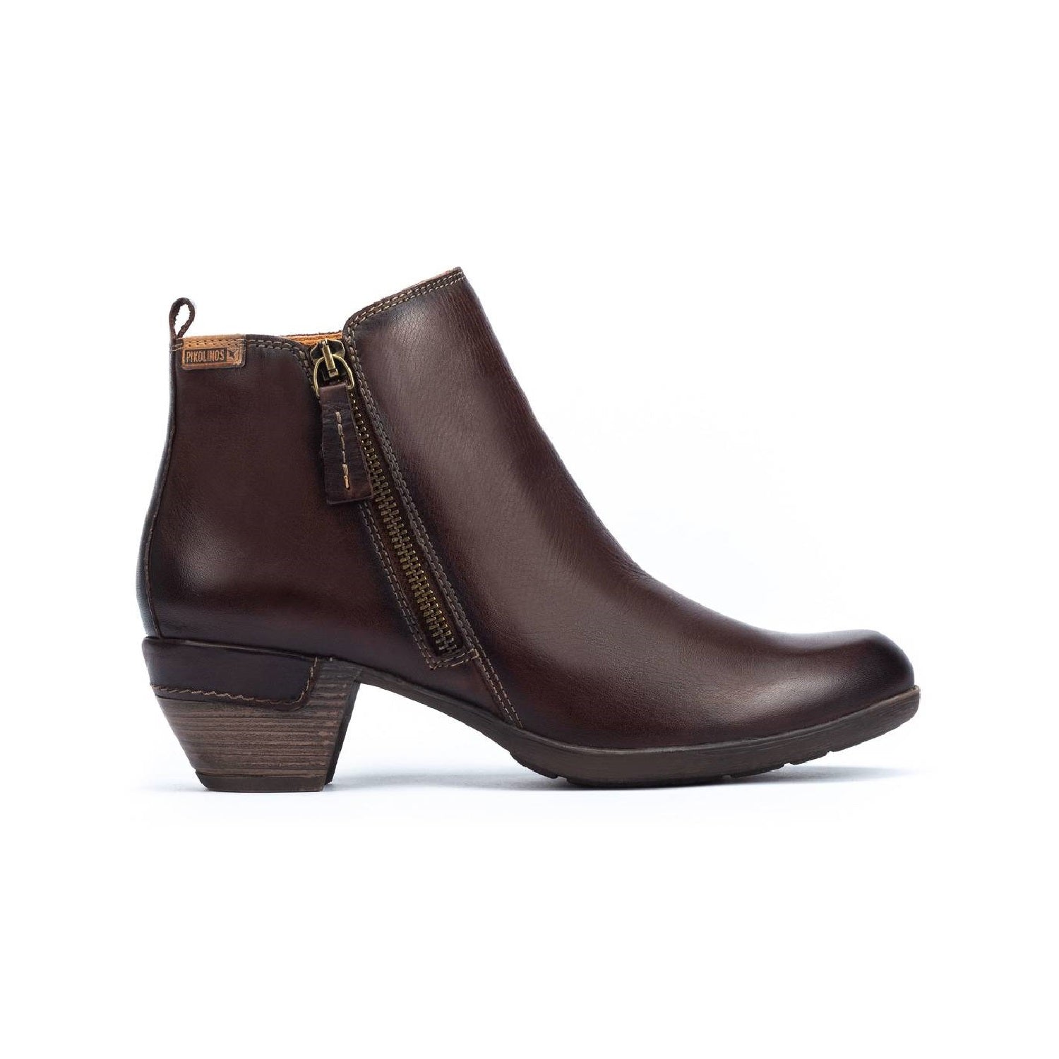 Olmo brown leather ankle boot with zipper on the side.