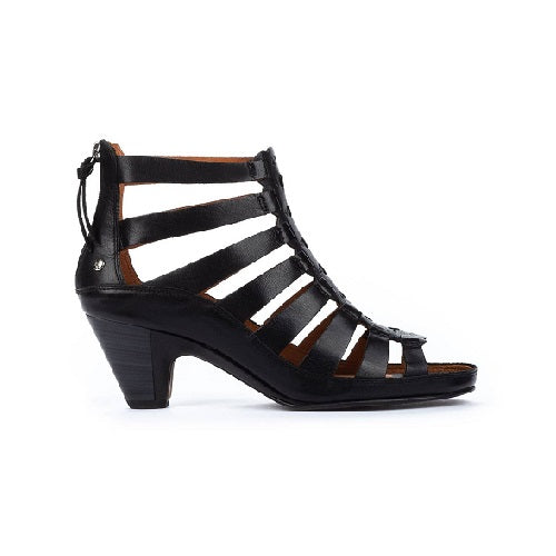 Leather gladiator heel in black.